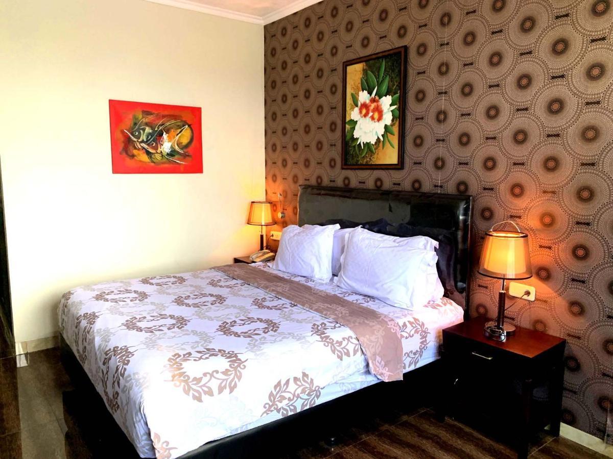 Pacific Hotel Ambon Bagian luar foto