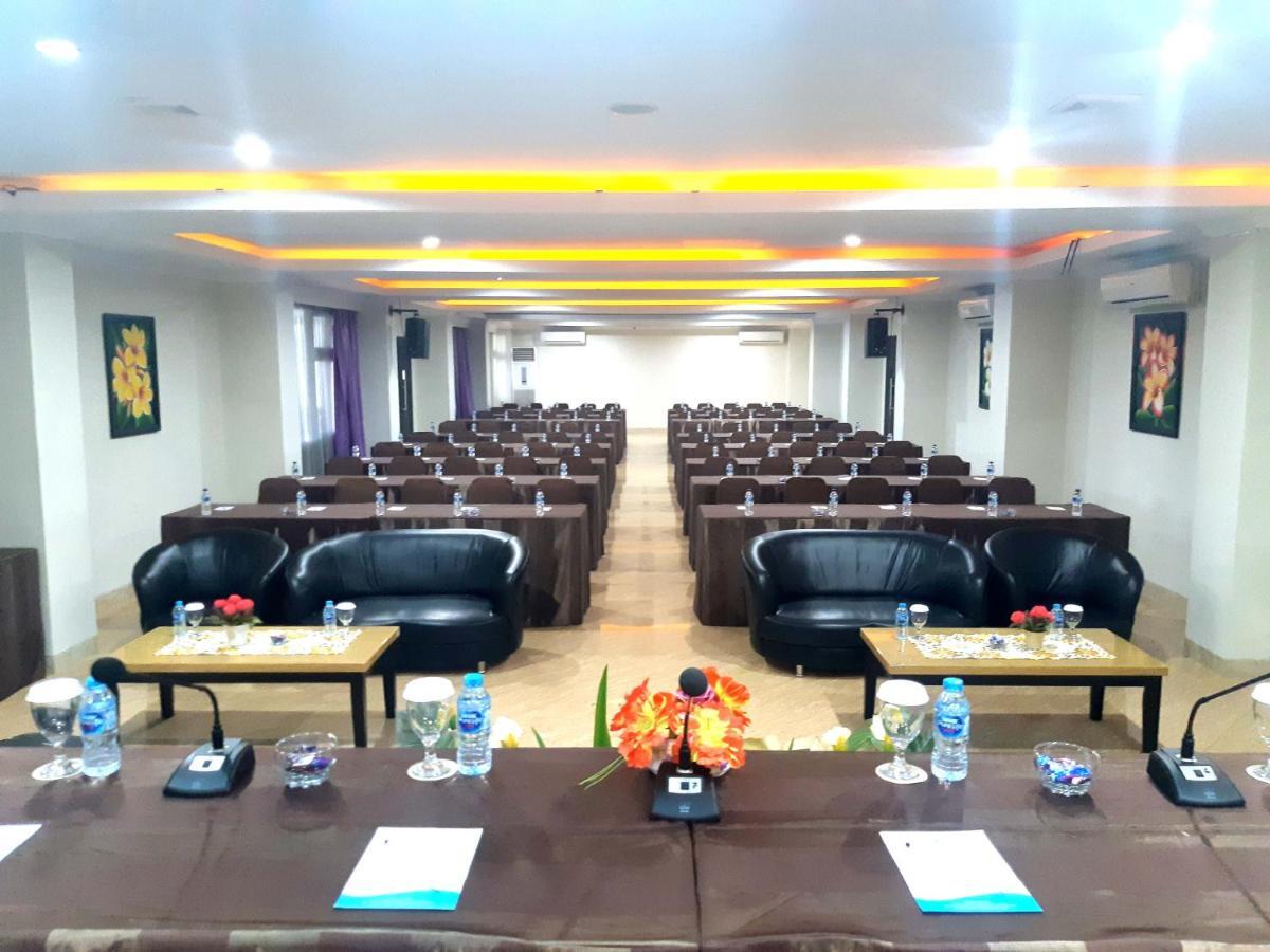 Pacific Hotel Ambon Bagian luar foto